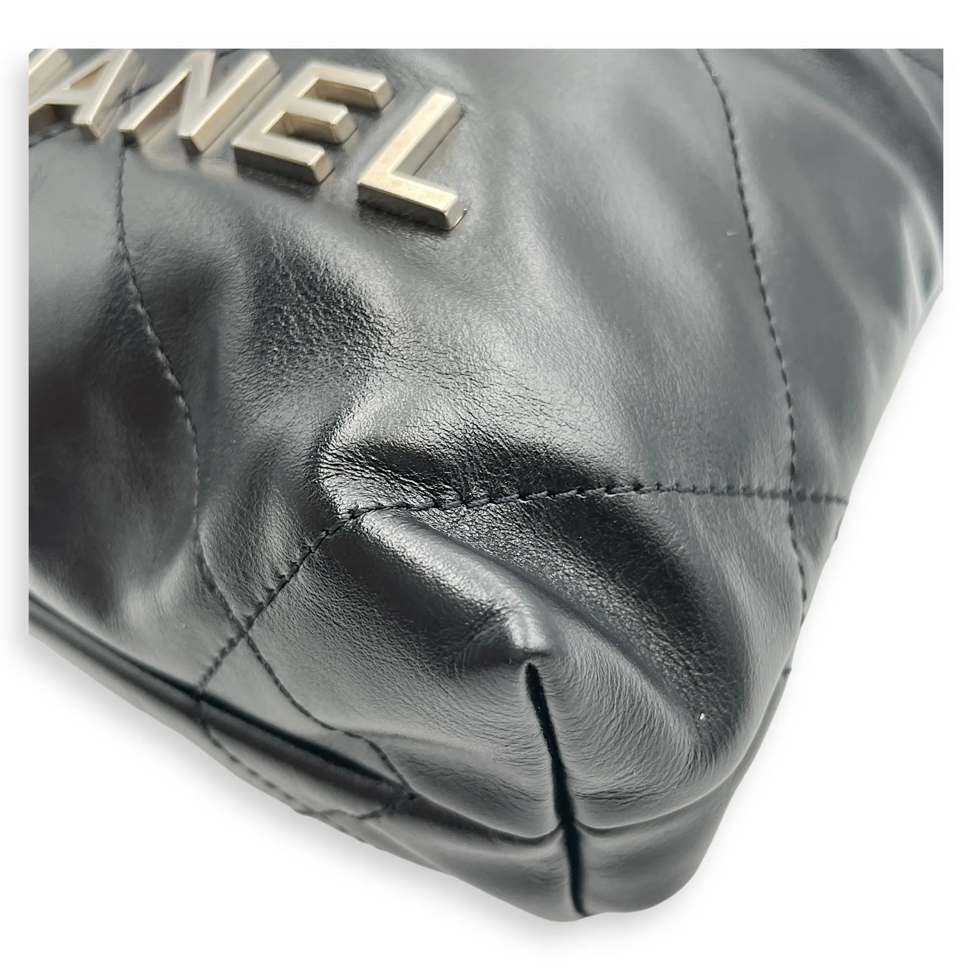 22 Tote Mini Black Crossbody Bag in Shiny Calf, Silver hardware