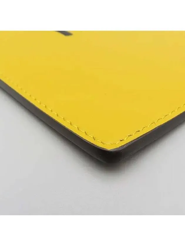 7AR985 Clutch Bag