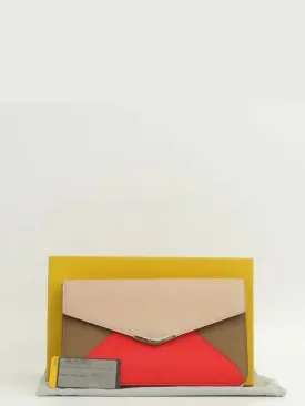 8M0311 Clutch Bag