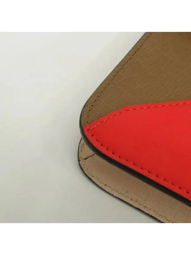 8M0311 Clutch Bag