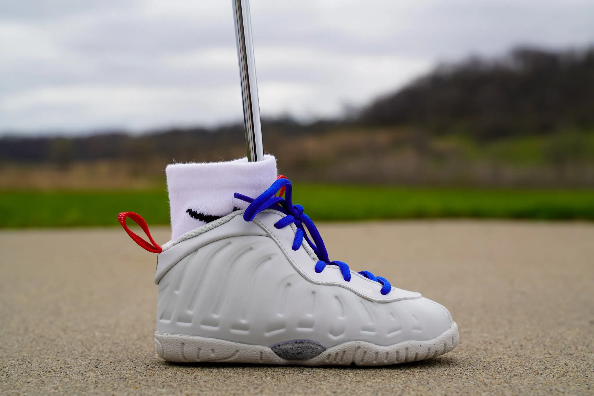 Nike Little Posite 1 [BLUE PHOTON DUST] Standing Sneaker Putter Cover