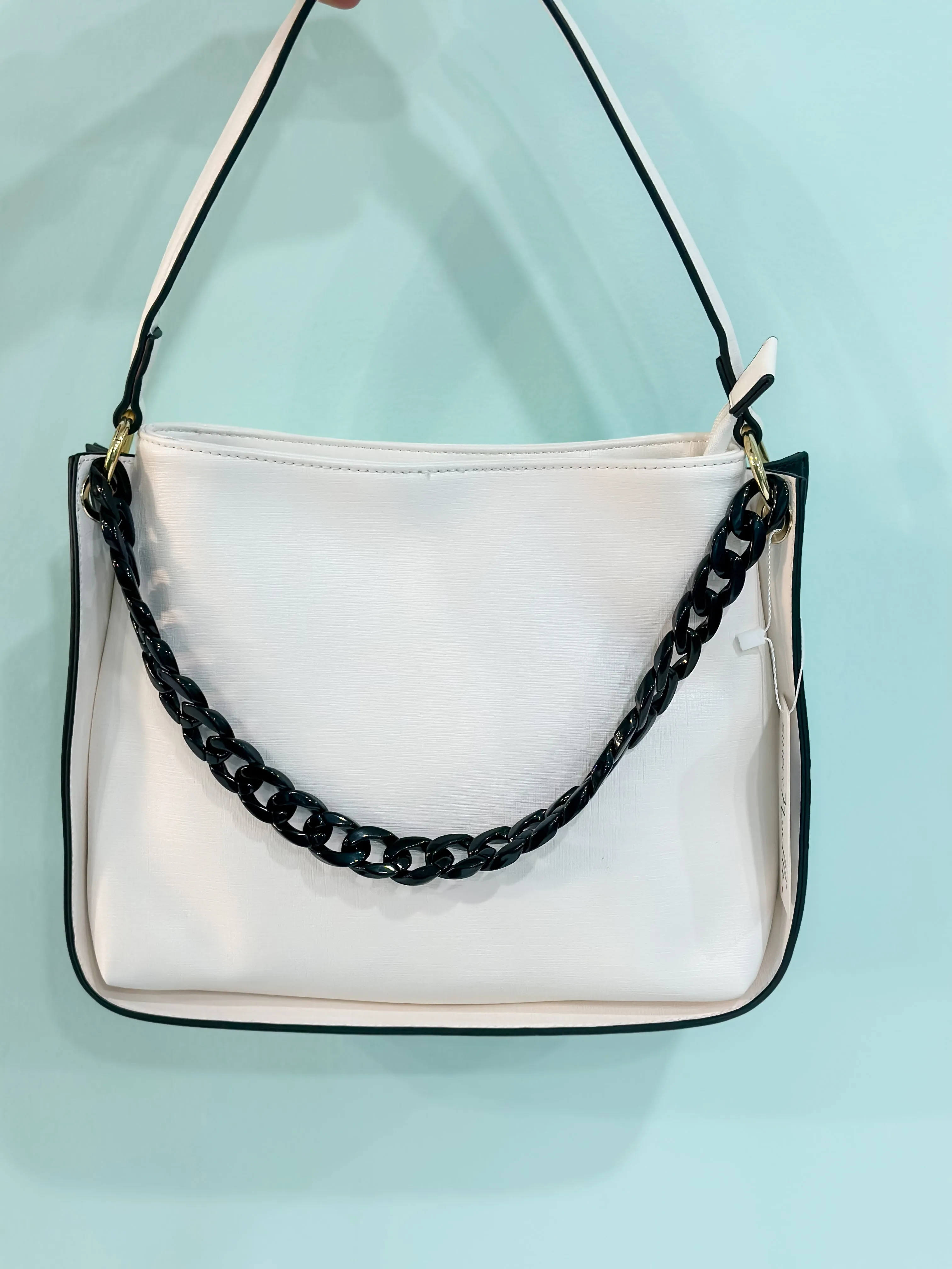 Simply Noelle Textured Chain Hobo