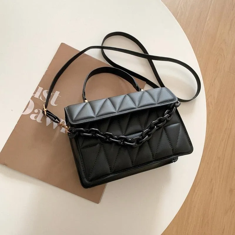 Trendy plaid shoulder bag for women