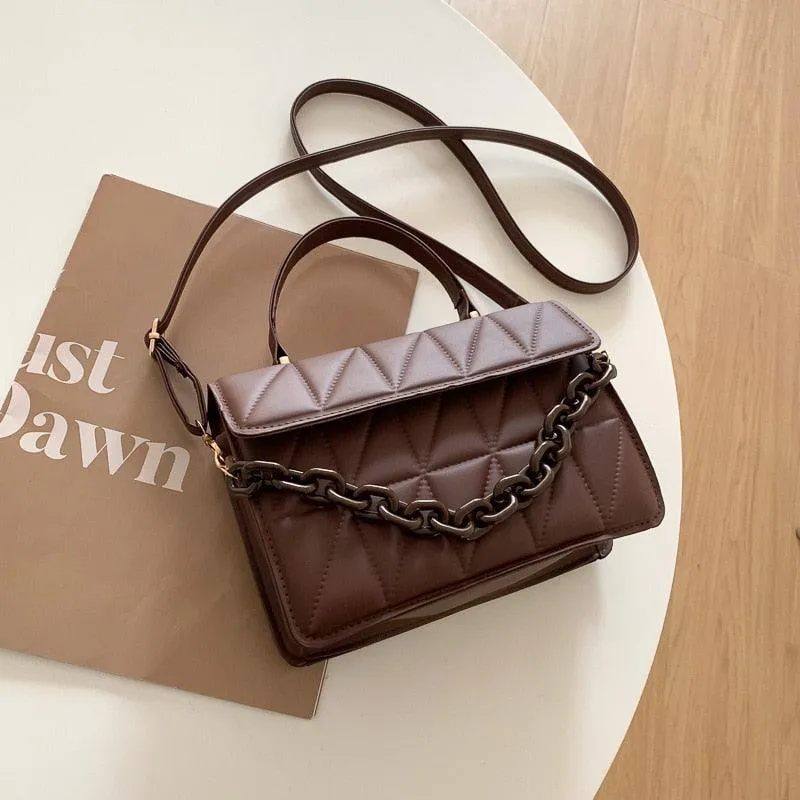 Trendy plaid shoulder bag for women