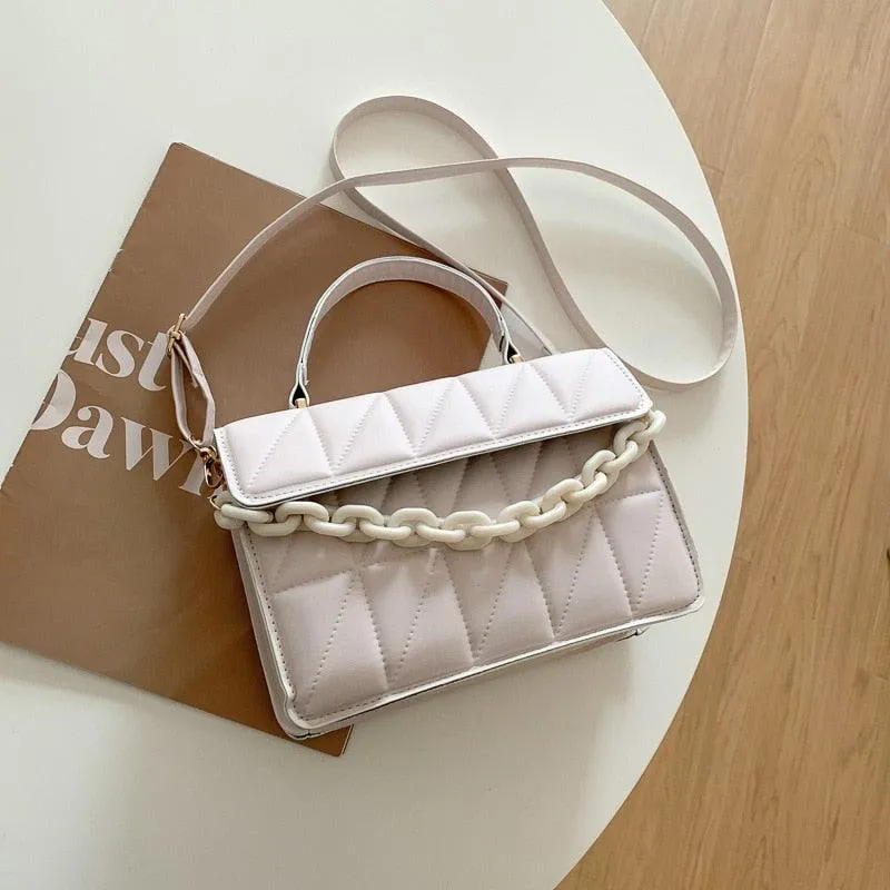 Trendy plaid shoulder bag for women